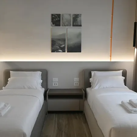 Cosmos Luxury *
